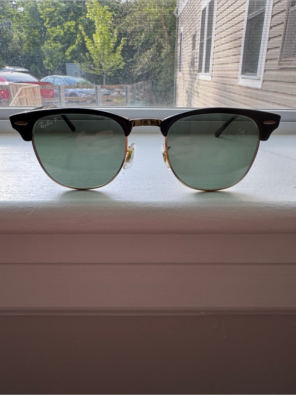 Ray-Ban Polarized CLUBMASTER CLASSIC RB3016 Polished Black & Gold P